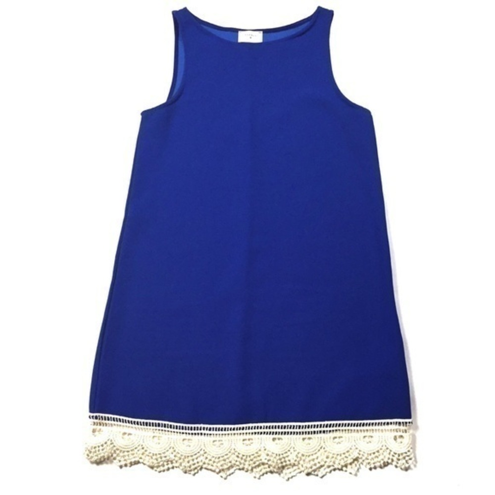 Everly Blue Crepe Crochet Trim Shift Dress‎